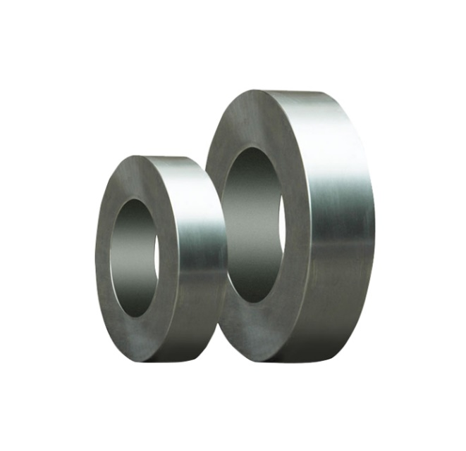 Umfassende Anleitung zur Installation, Kühlung, zum Betrieb und zum Nachschleifen von Hartmetall-Rollringen